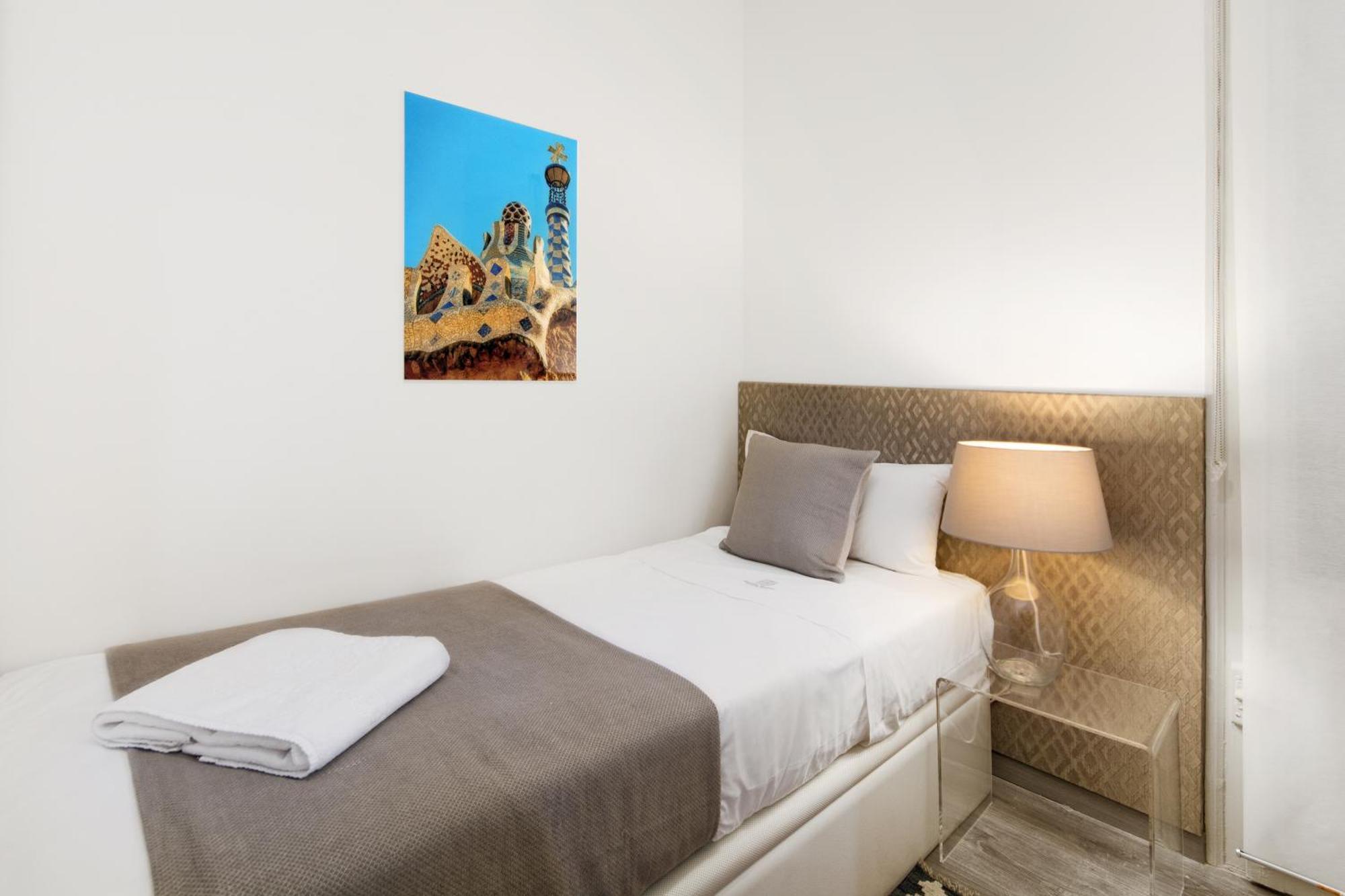 Eixample Building Apartments By Mercedes Heritage Barcelona Pokoj fotografie