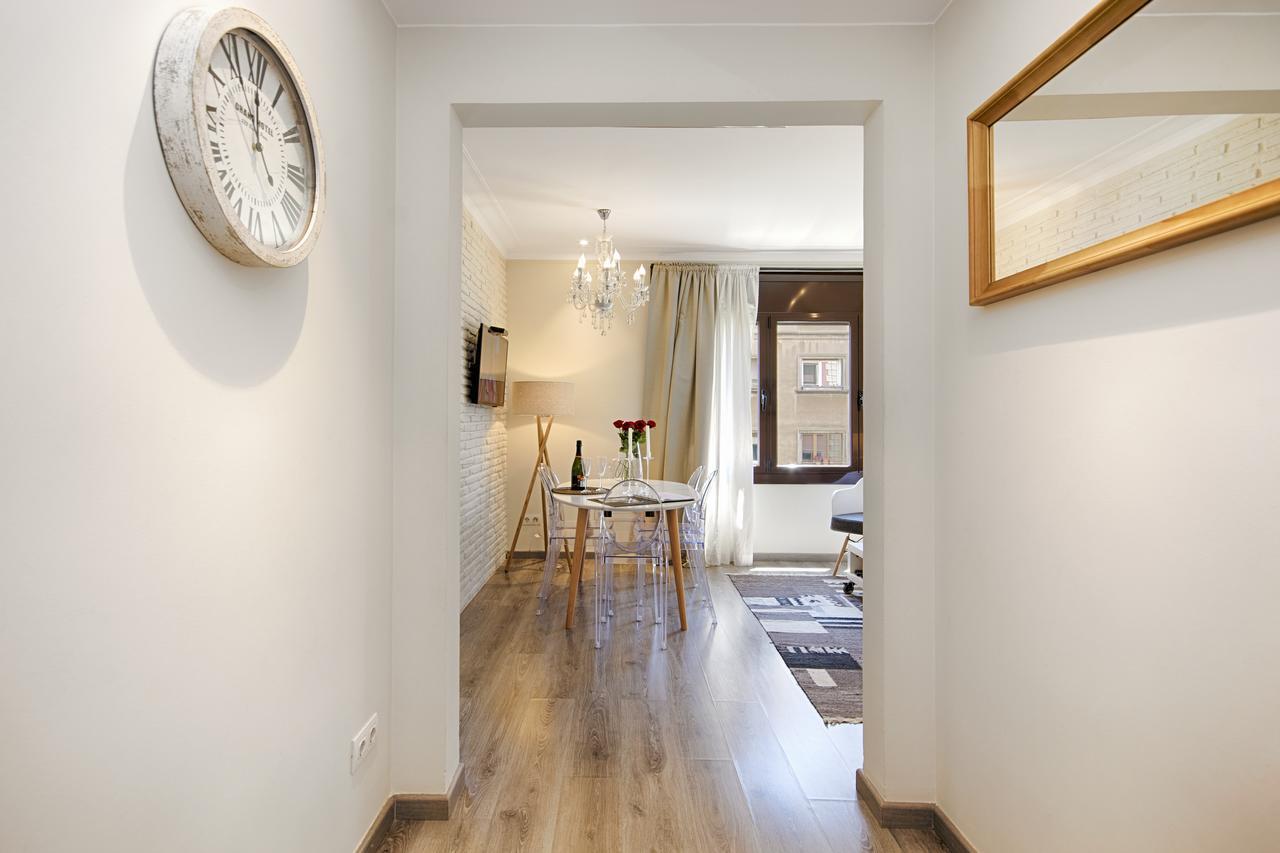 Eixample Building Apartments By Mercedes Heritage Barcelona Exteriér fotografie